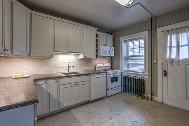 Foto del edificio - 2552 Marcy St