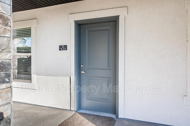 Building Photo - 184 Lone Rock Dr