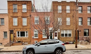 Building Photo - 831 Mountain St