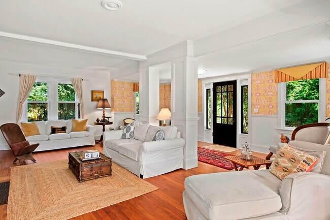 Building Photo - 109 Moses Ln