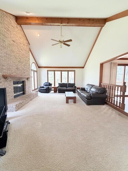 Foto del edificio - 43532 Scenic Ln