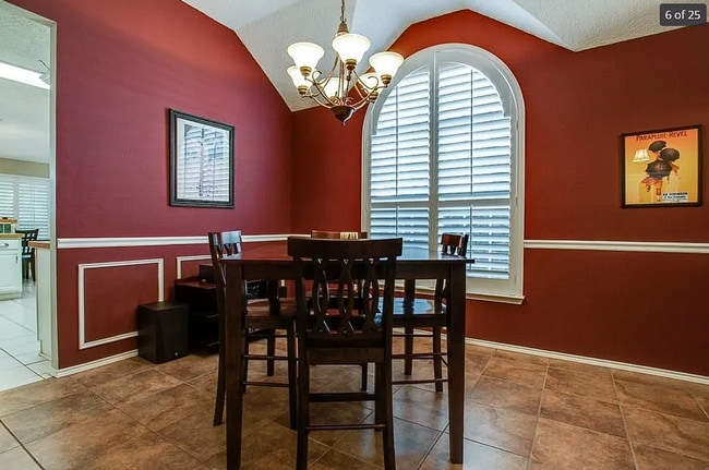 Building Photo - Grand Prairie Living – 4BR Home with Moder...
