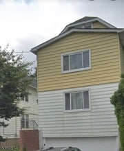 Building Photo - 122 Westervelt Ave