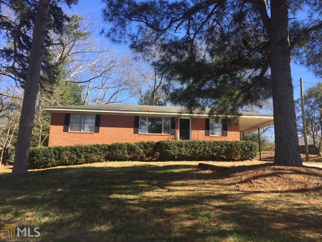 Building Photo - 2200 Thompson Bridge Rd