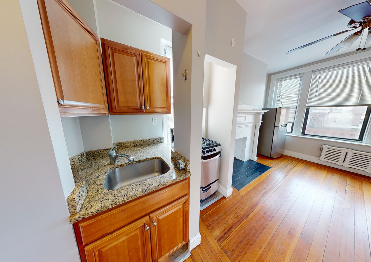 Primary Photo - 50 JFK St