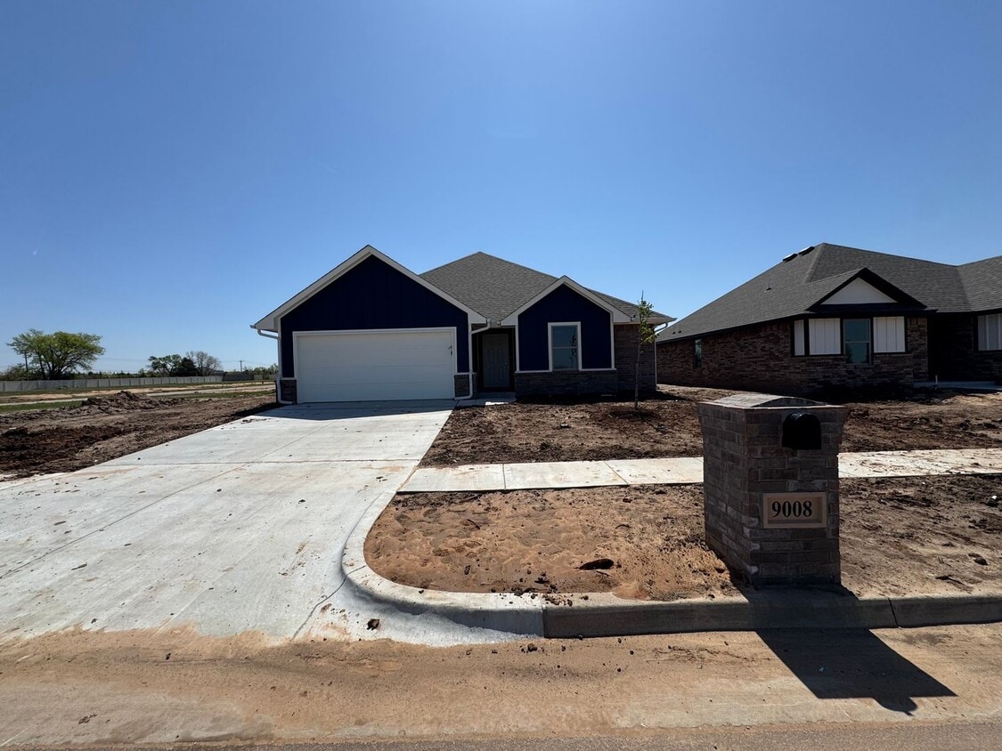 Primary Photo - Luxury BRAND NEW 4 Bedroom 2 Bathroom Home...