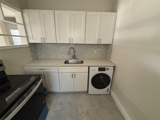 Building Photo - 771 NW 52nd St