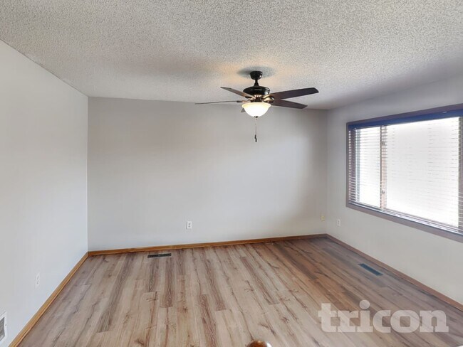 Foto del edificio - 13734 Glenhurst Ln