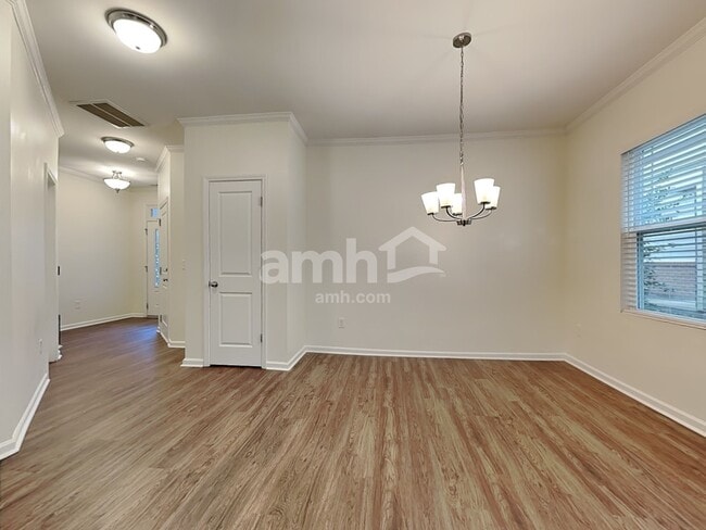 Foto del edificio - 2065 Tanners Mill Dr