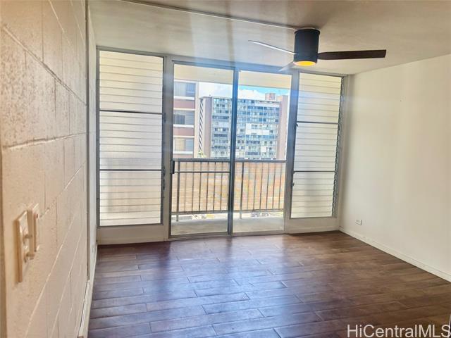 Foto del edificio - 1440 Ward Ave