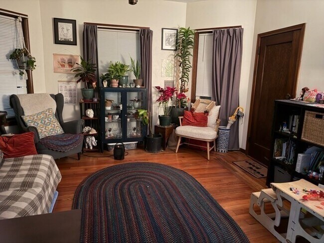 Foto del edificio - 560 William St