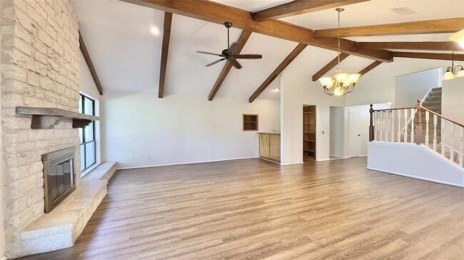 Building Photo - 843 Sunfish St