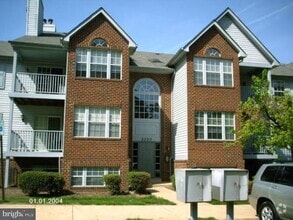 Building Photo - 2030 Alice Ave