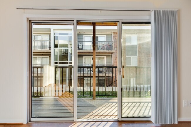 Foto del edificio - 4006-4008 Oak St