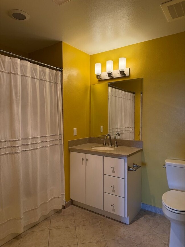 Foto del edificio - 2Bed - 2Bath Home