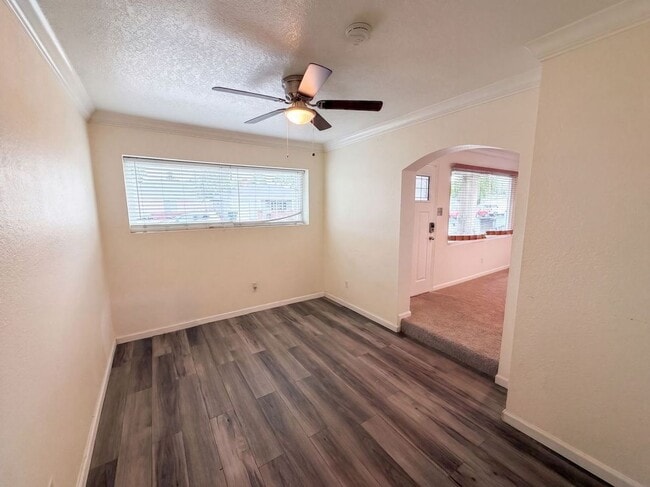 Building Photo - 4940 Alcott Dr