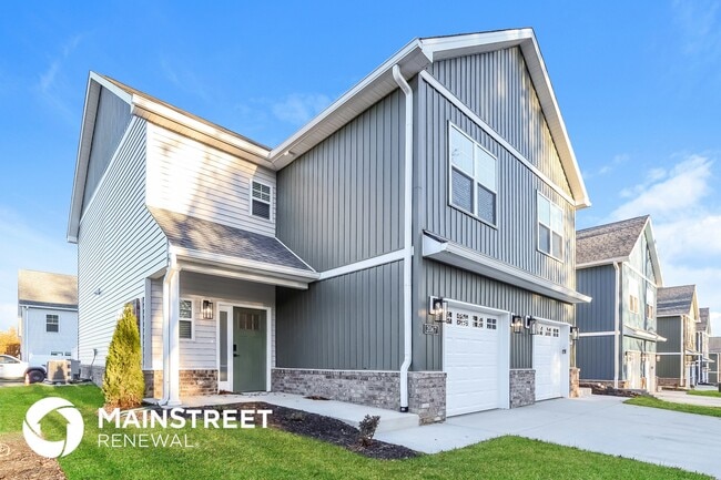 Building Photo - 2067 Paddle Wheel Dr