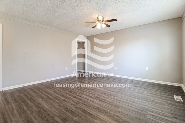 Foto del edificio - 307 Water St