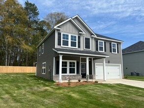 Building Photo - 3671 Lynnwood Dr