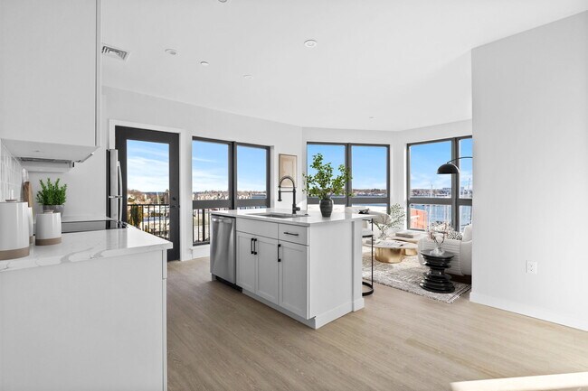 Building Photo - Amara