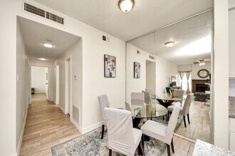 Building Photo - 7950 N Stadium Dr