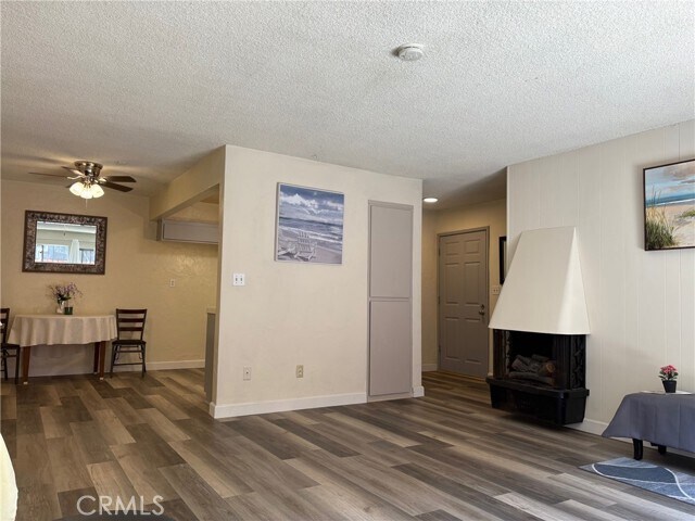 Foto del edificio - 2706 Voorhees Ave