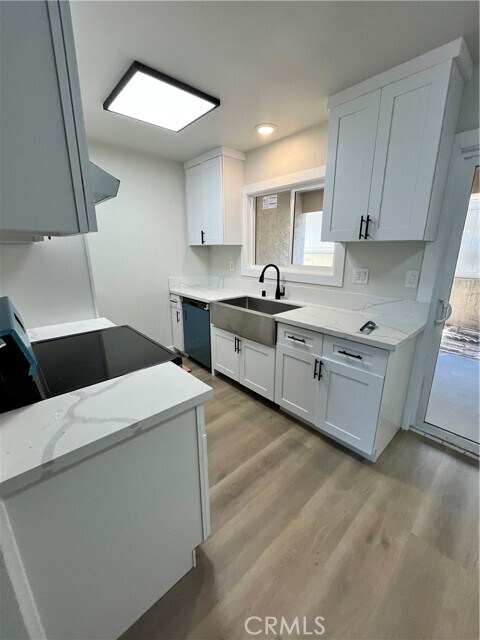 Building Photo - 2007 Huntington Ln