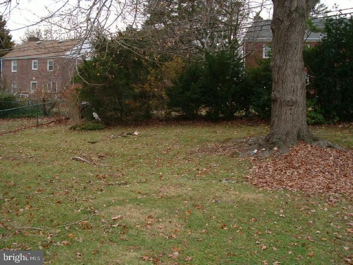 Primary Photo - 36 S Malin Rd