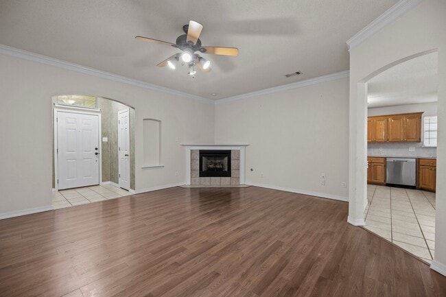 Building Photo - 7514 Red Pine
