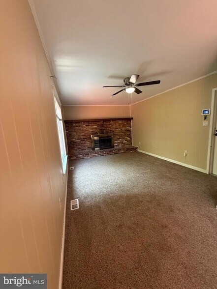 Foto del edificio - 13508 Pendleton St