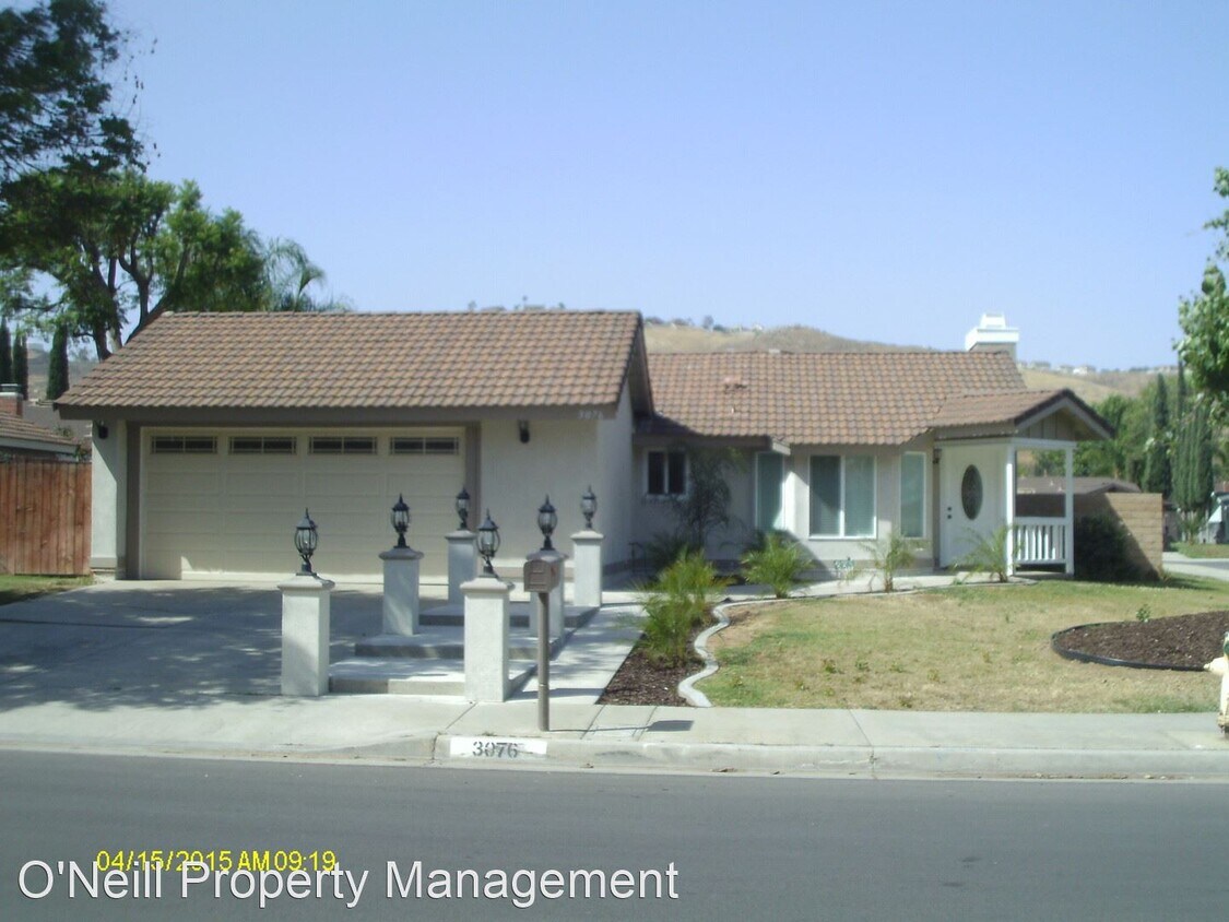 Primary Photo - 3 br, 2 bath House - 3076 Mumford Ave