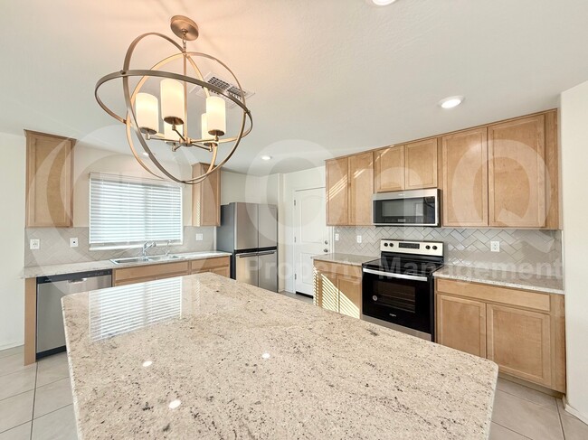 Foto del edificio - 2635 W Bowker St