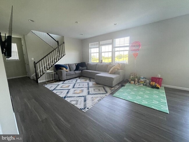 Foto del edificio - 137 Brandenbury Ct