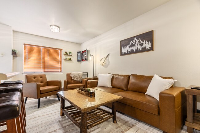 Foto del edificio - 425 2nd Ave W