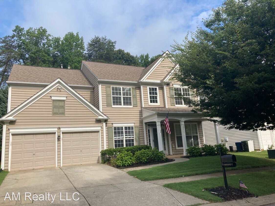 5 br, 3 bath House 20215 Beard Street House Rental in Cornelius, NC