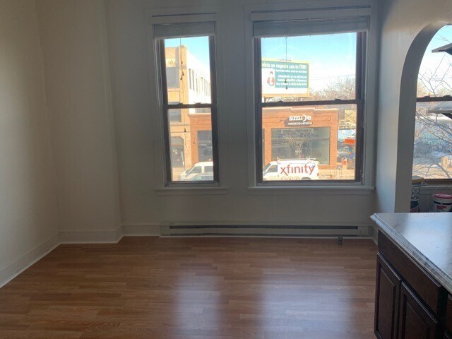 Foto del edificio - 701 W Lake St