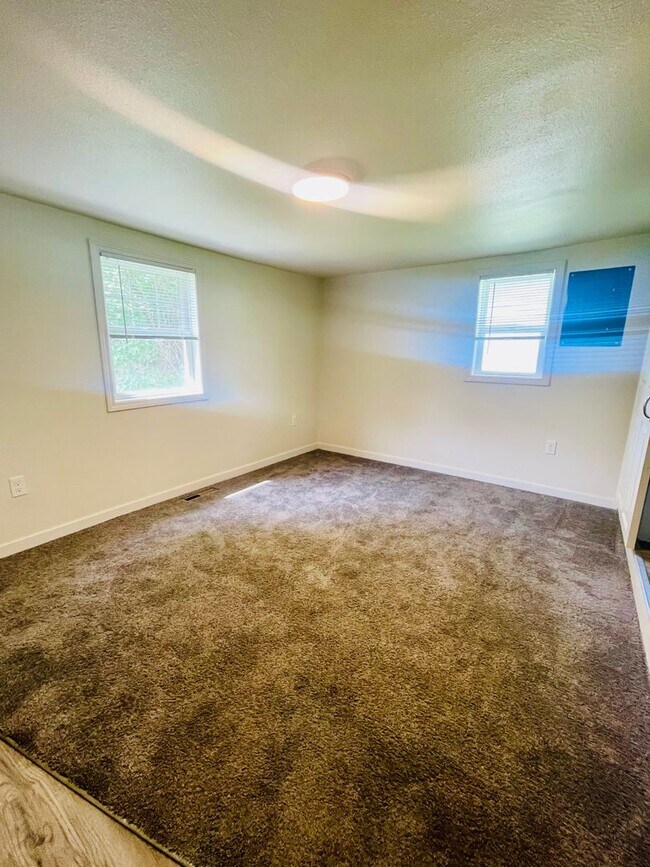 Foto del edificio - Pet friendly 1 bedroom house