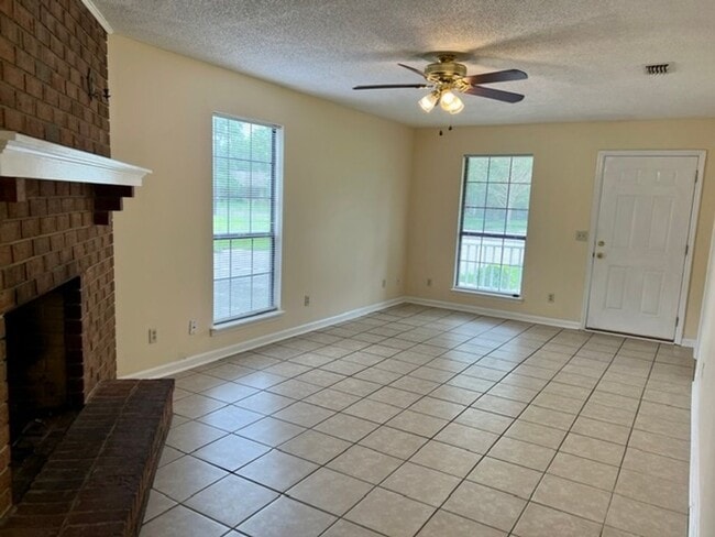 Photo - 3x2 Cottage Style Duplex, South Murfreesboro House