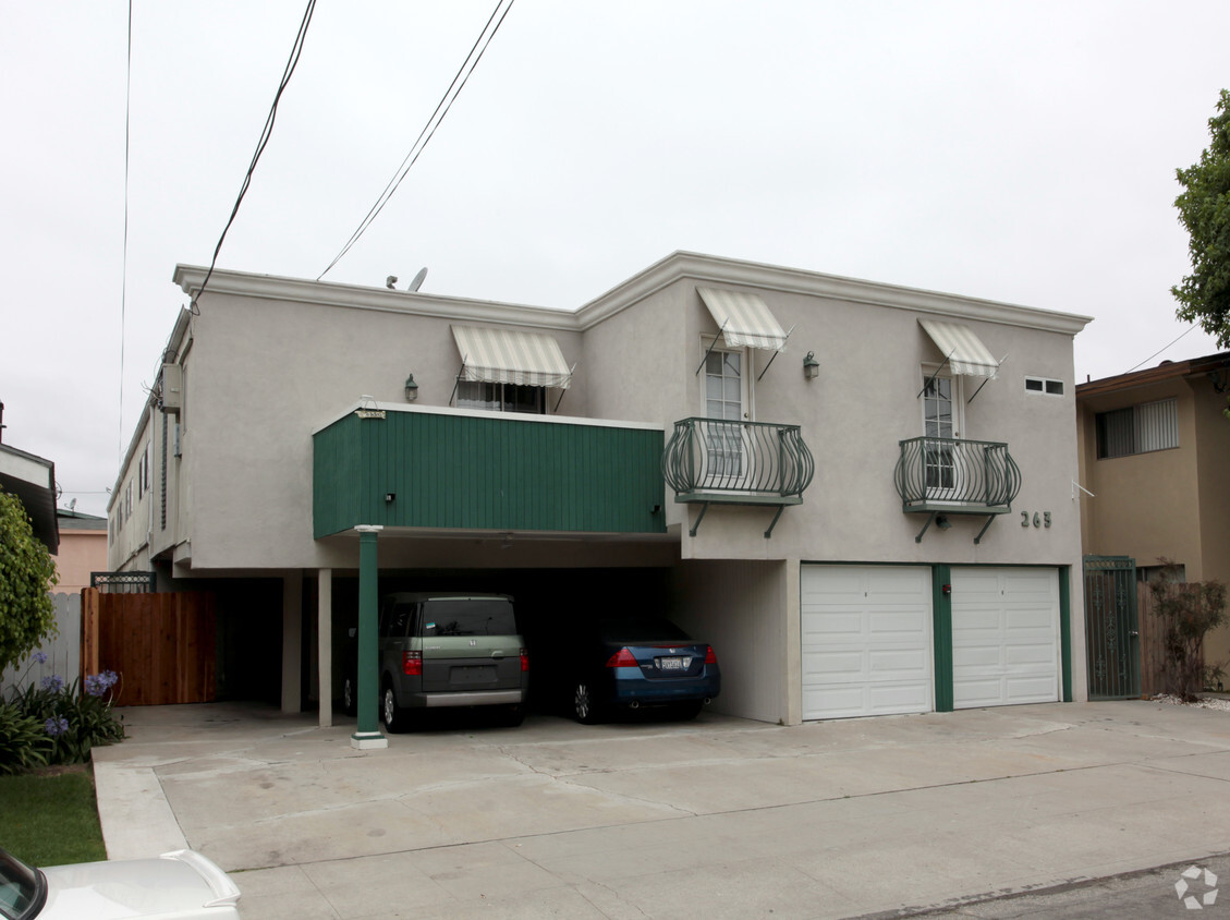 Primary Photo - Molino Avenue Apartments