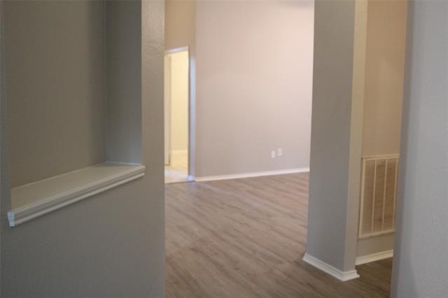Foto del edificio - 725 Sequoia Dr