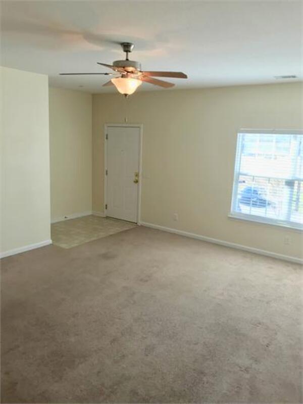 Foto principal - 336 Laurel Oak Ln