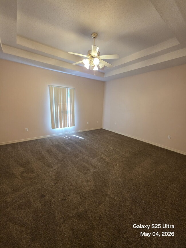 Building Photo - 4608 Scarlet Dr E
