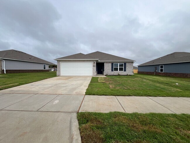 Foto del edificio - *Start 2026 Rent FREE!* BRAND NEW Three Bedroom in Pea Ridge