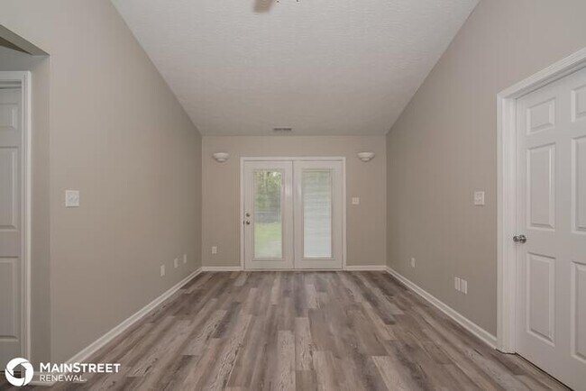 Building Photo - 5040 W TROY AVE, INDIANAPOLIS, IN 46241