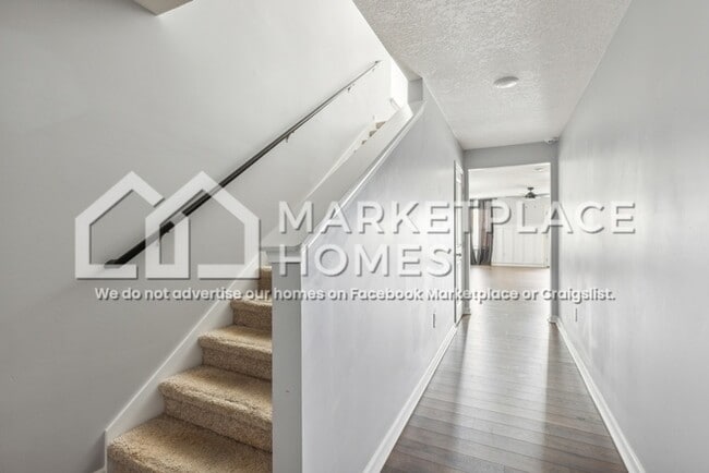 Building Photo - 216 Belle court