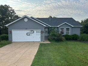Building Photo - 4175 Whitehall Dr