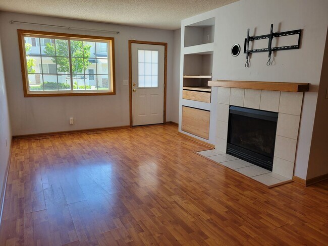 Foto del edificio - Middle Unit Townhouse