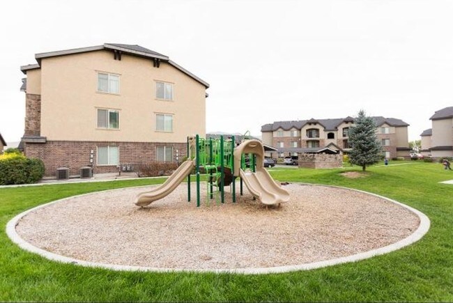 Building Photo - 1045 S 1700 W