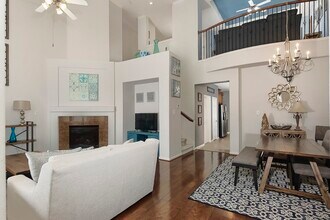 Building Photo - 43 Crocus Petal St