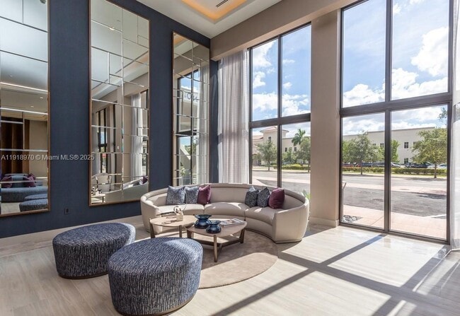 Foto del edificio - 5250 NW 84th Ave